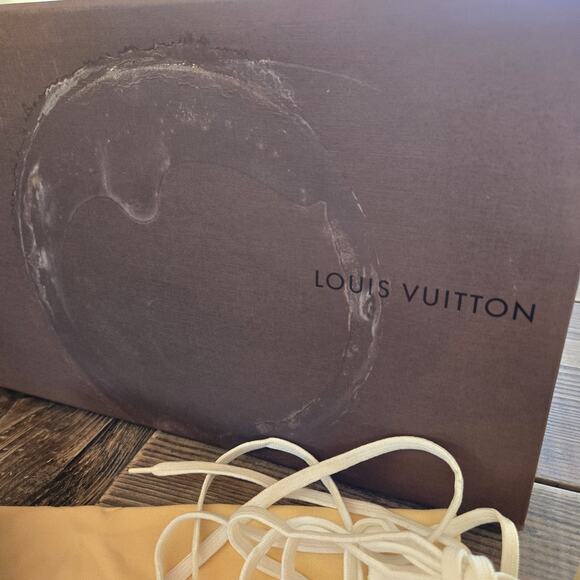 Louis Vuitton Fuselage Trainers‎ 10 White Leather High Top Sneakers RARE MS0193 main image 13